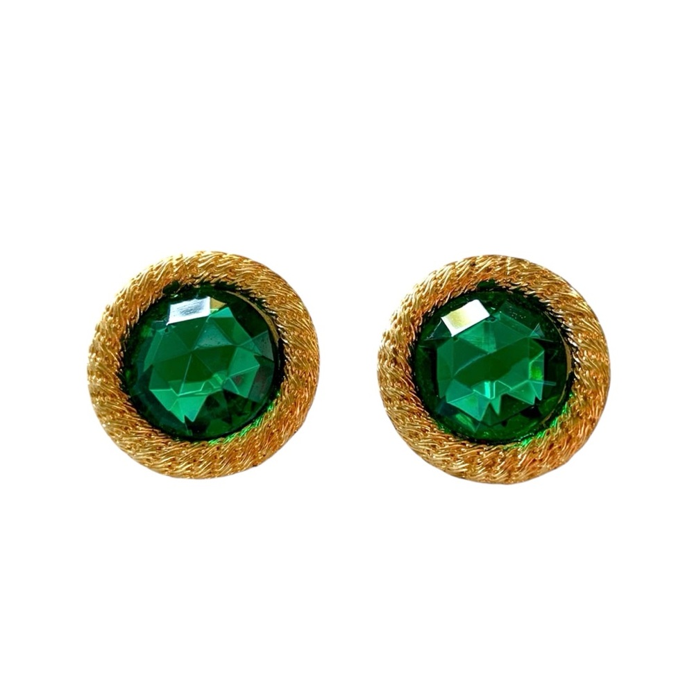 Vintage green gold-rimmed clip earrings